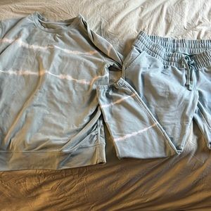 Target blue the dye Maternity lounge set